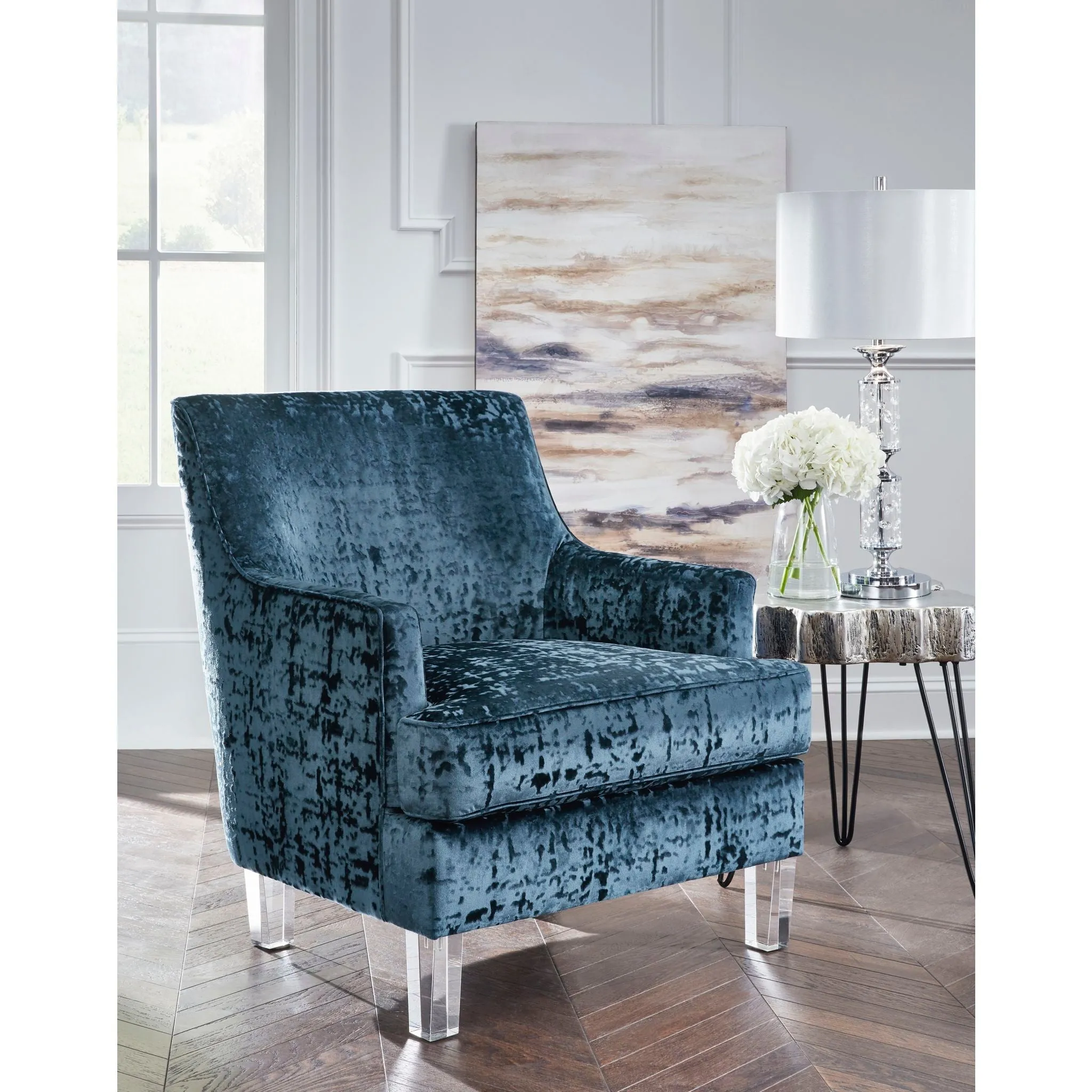 Gloriann Accent Chair