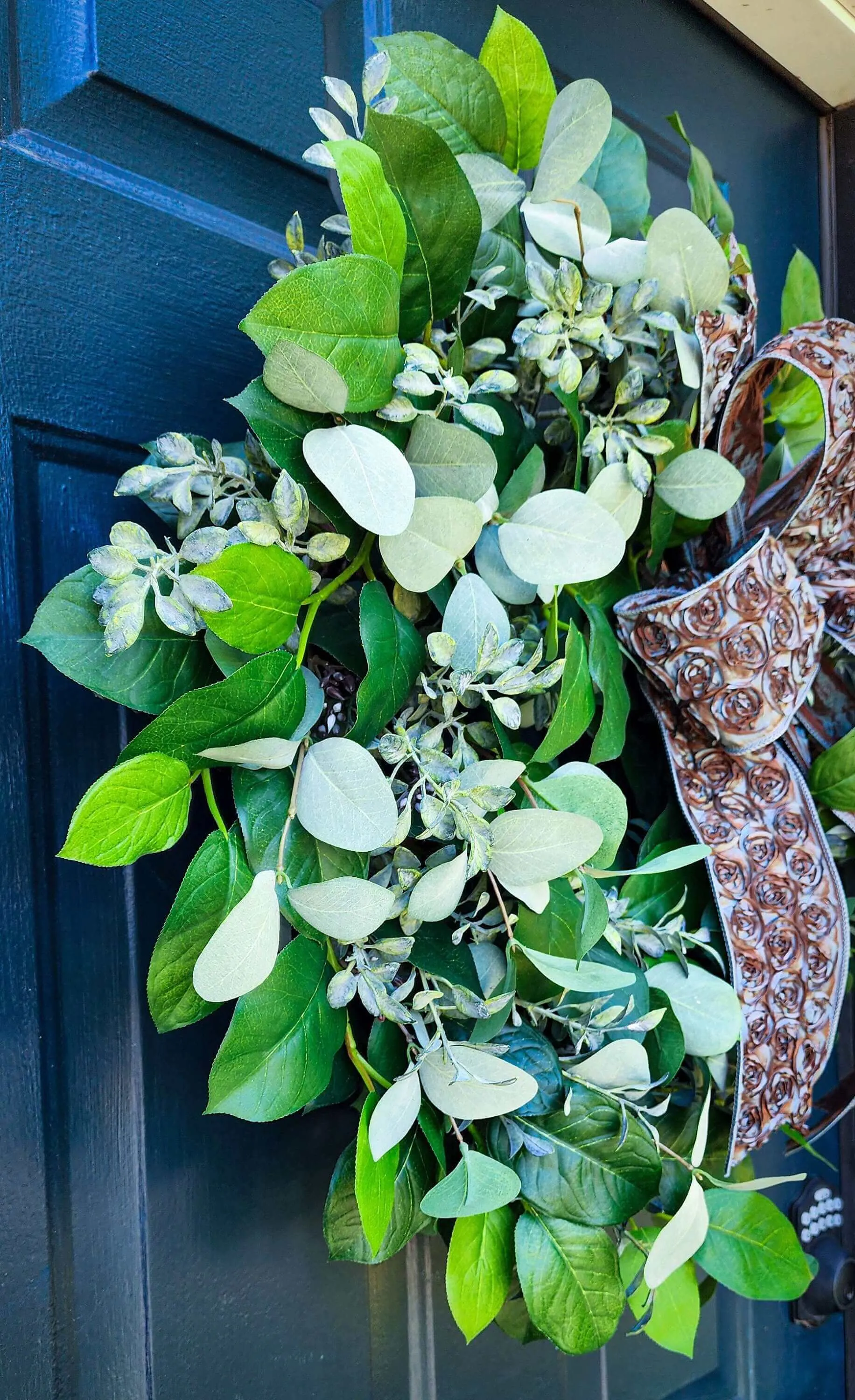 Luxurious Lemon Leaf, Silver Dollar Eucalyptus and Boxwood Wreath– Year-Round Elegance