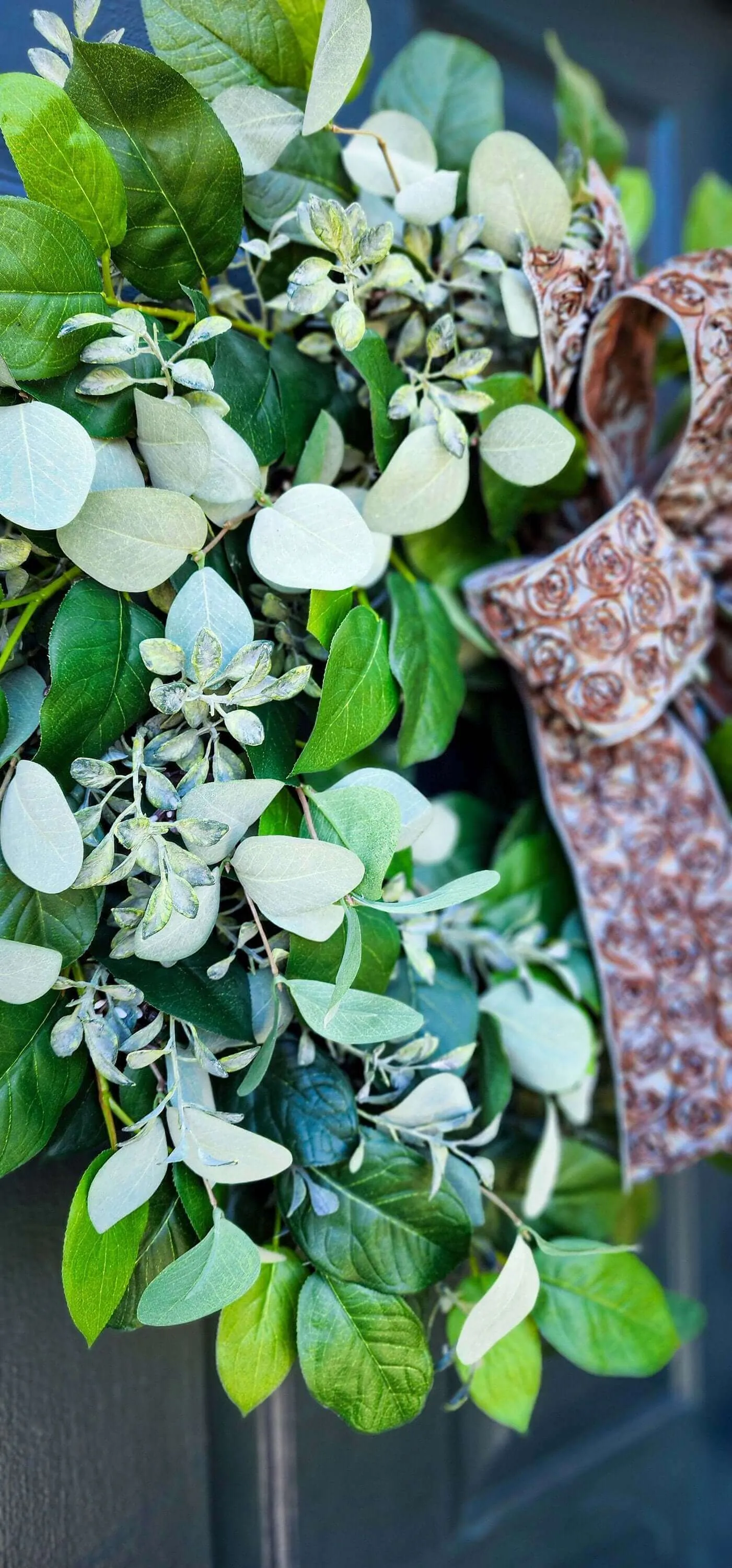 Luxurious Lemon Leaf, Silver Dollar Eucalyptus and Boxwood Wreath– Year-Round Elegance