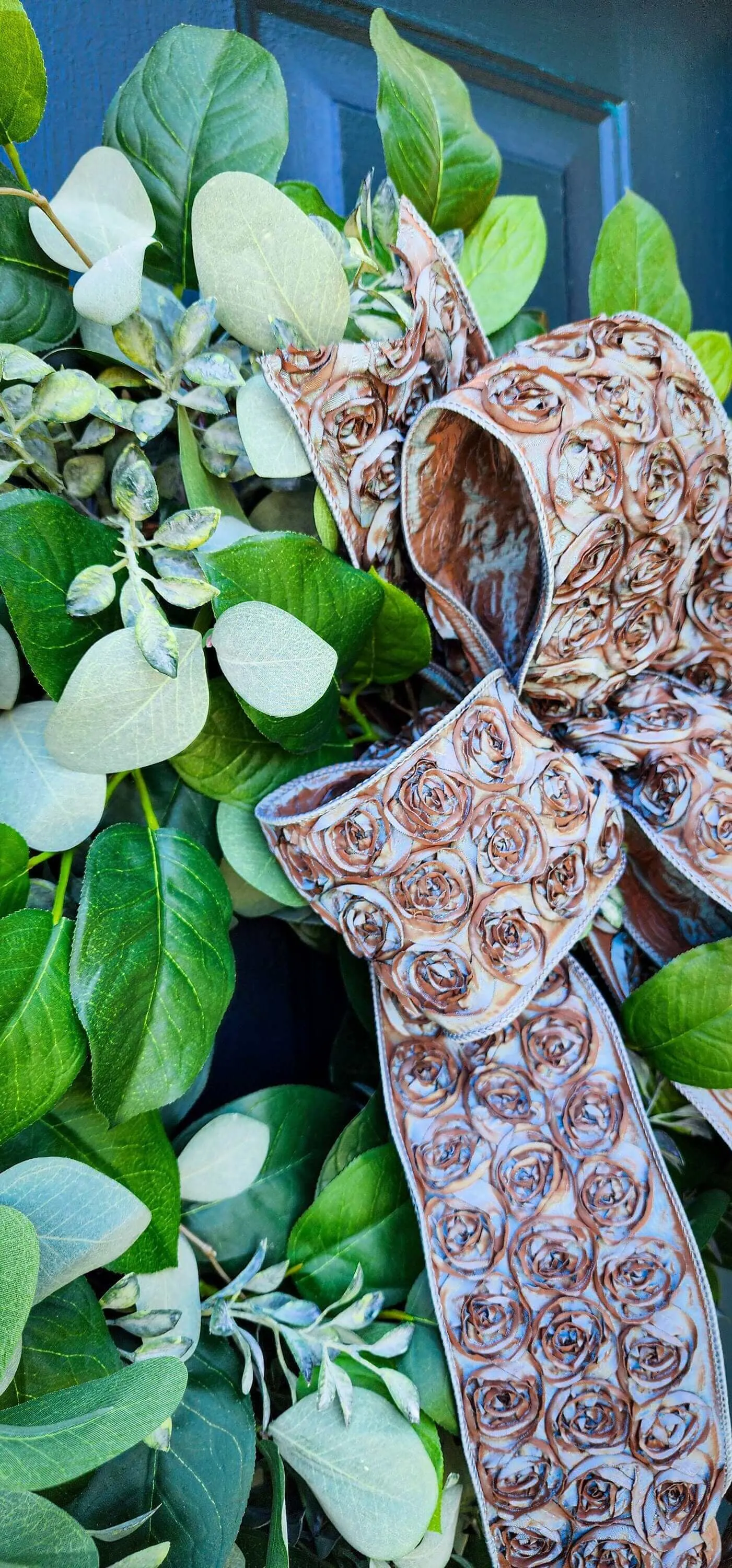 Luxurious Lemon Leaf, Silver Dollar Eucalyptus and Boxwood Wreath– Year-Round Elegance