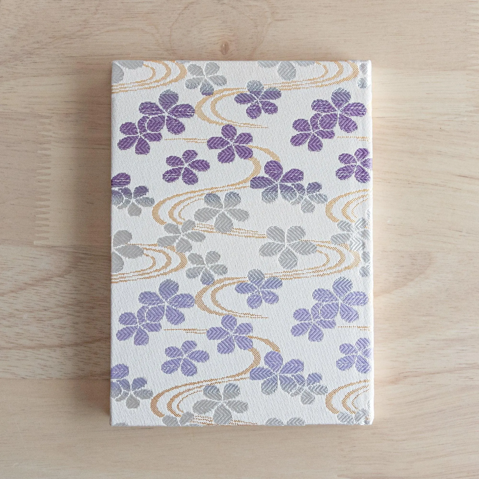 Nishijin Textile Streamside Sakura Dreams Notebook (B6)