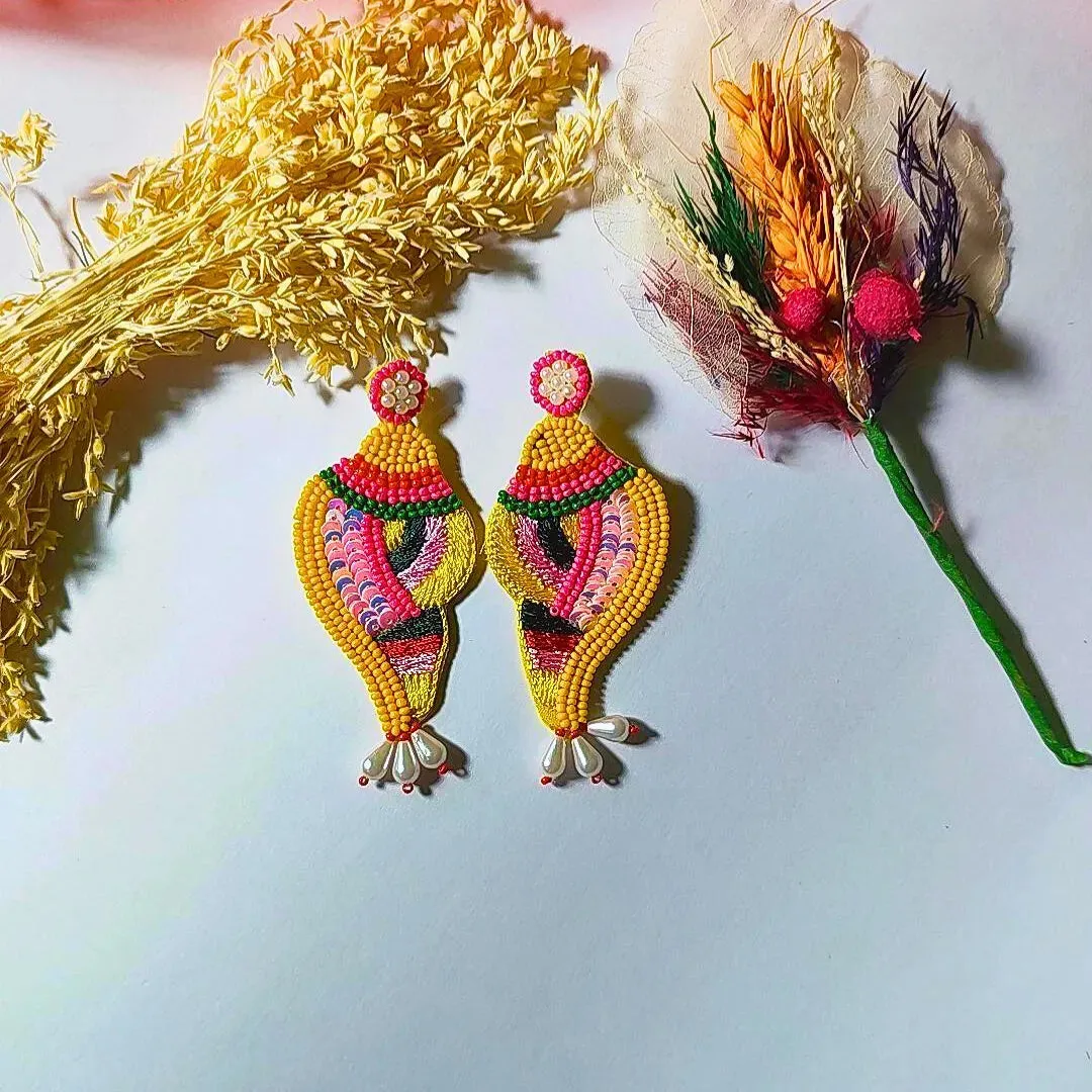 Shankhnaad Earrings