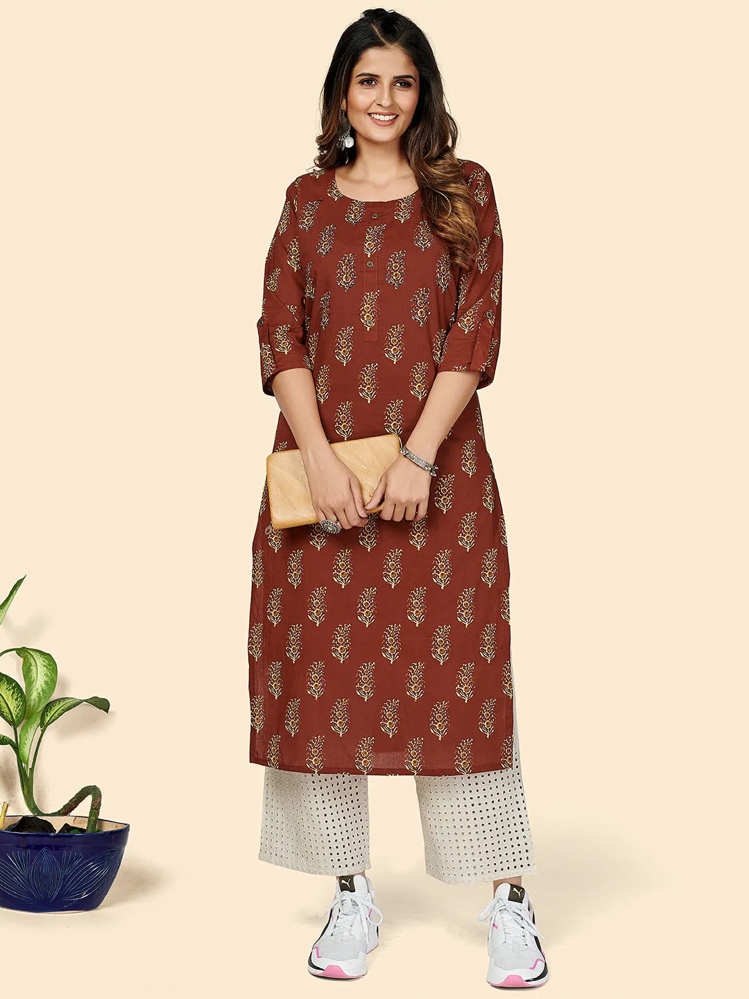 Women'S Printed & Hand Work Straight Cotton Red Stitched Kurta